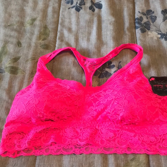 Pink lace bra - Picture 1 of 4